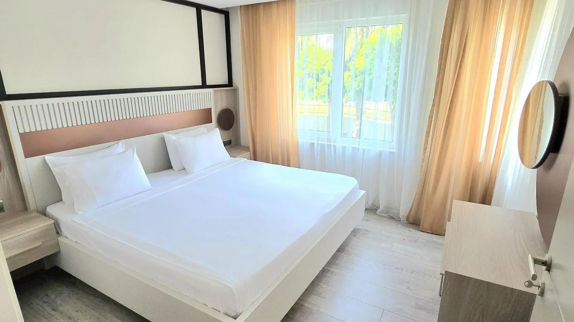Aparthotel River Park Residence Lara Antalya